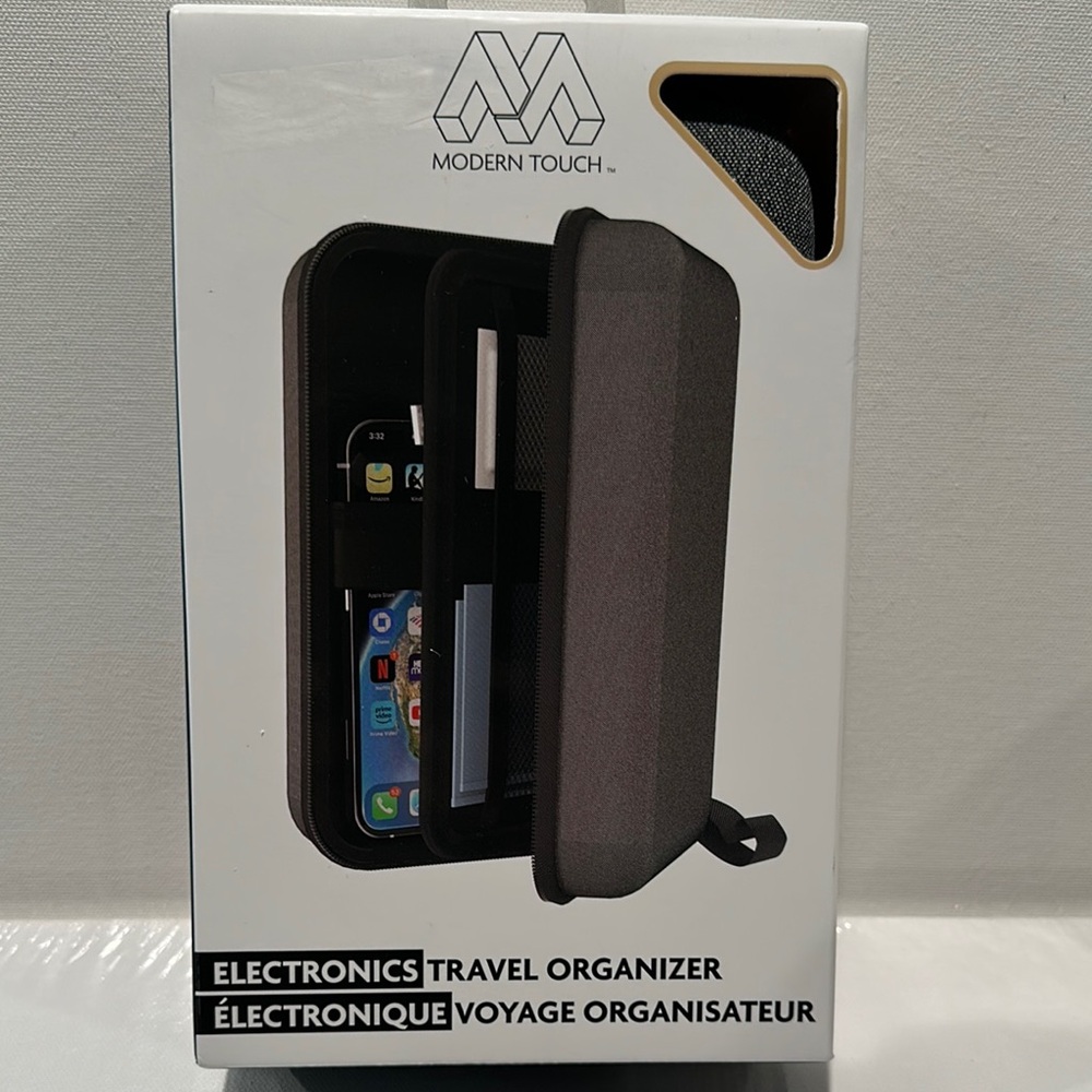 Electronics Travel Organizer for multiple Accessories.